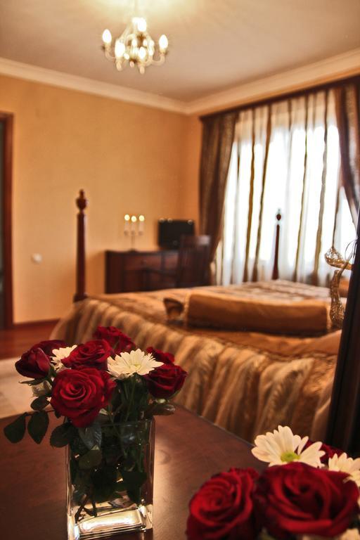 Tsaghkunq Guest House Sevan Esterno foto